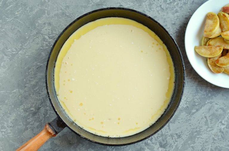 Step 5 - Cinnamon Apple Dutch Baby