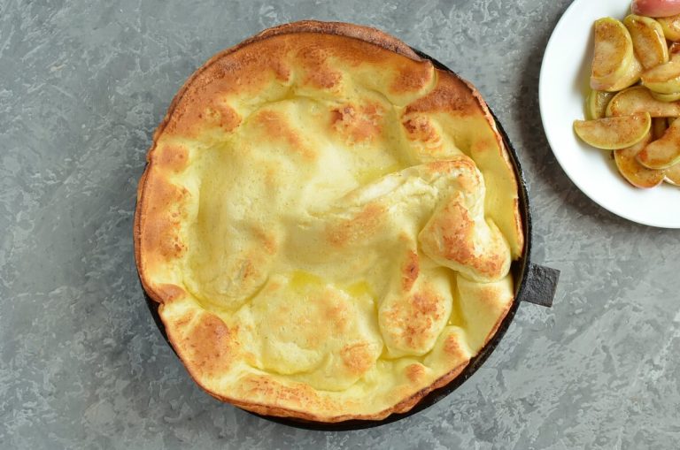 Step 6 - Cinnamon Apple Dutch Baby