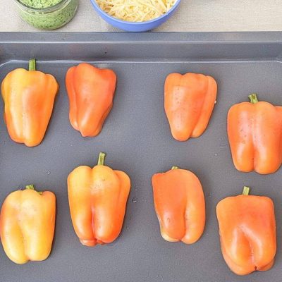 Easy Chicken Pesto Stuffed Peppers recipe - step 1