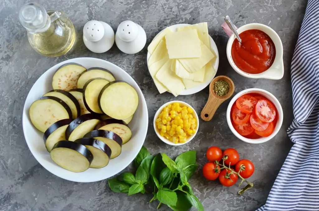 Ingredients for Eggplant Pizza