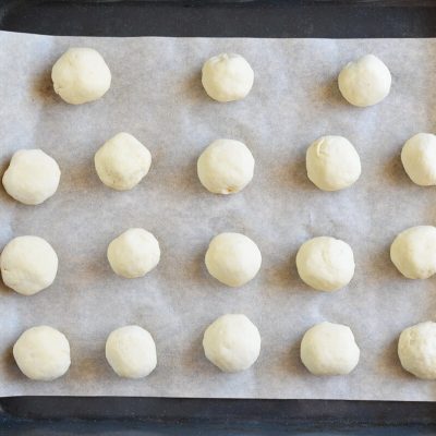 Garlic Cheese Bombs recipe - step 7