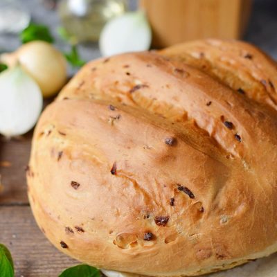 Homemade Onion Bread Recipe-How To Make Homemade Onion Bread-Delicious Homemade Onion Bread
