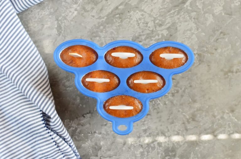 Step 4 - Homemade Plum Ice Pops