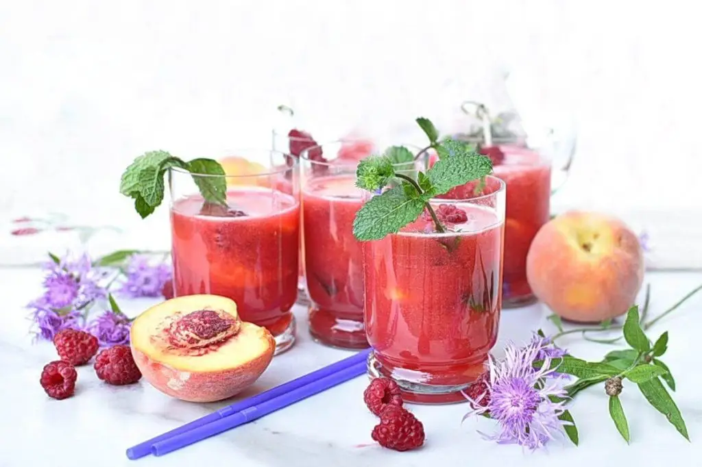 Homemade Raspberry Peach Lemonade