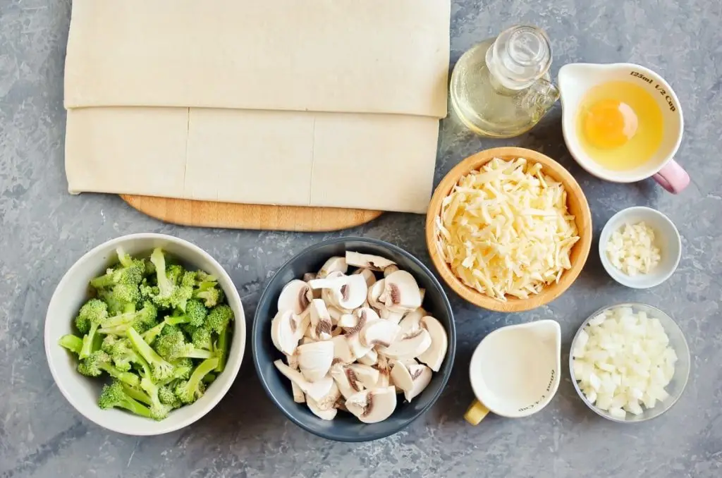 Ingredients for Mushroom, Broccoli & Cheddar Bundles