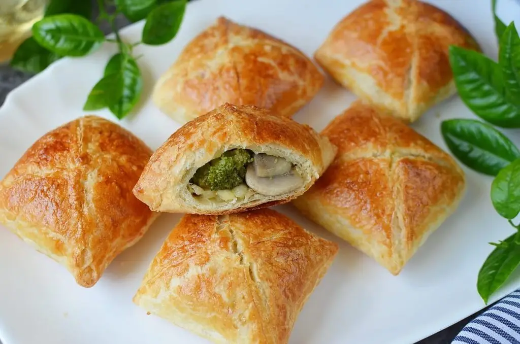 Mushroom, Broccoli & Cheddar Bundles
