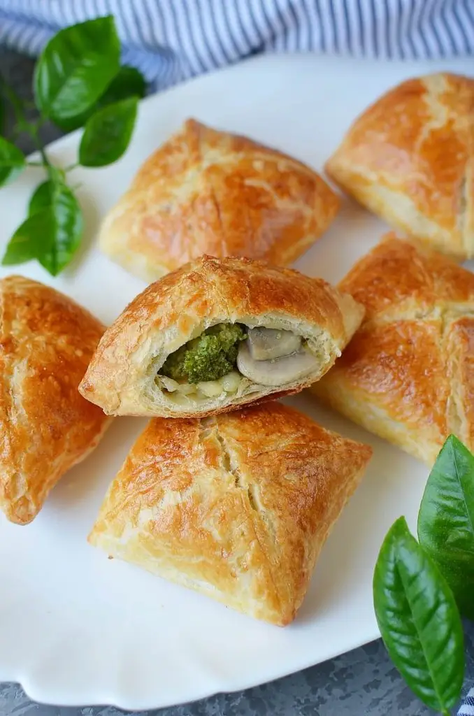 Mushroom, Broccoli & Cheddar Bundles