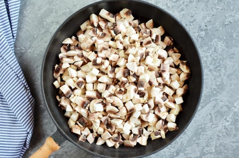Step 1 - Mushroom Pie