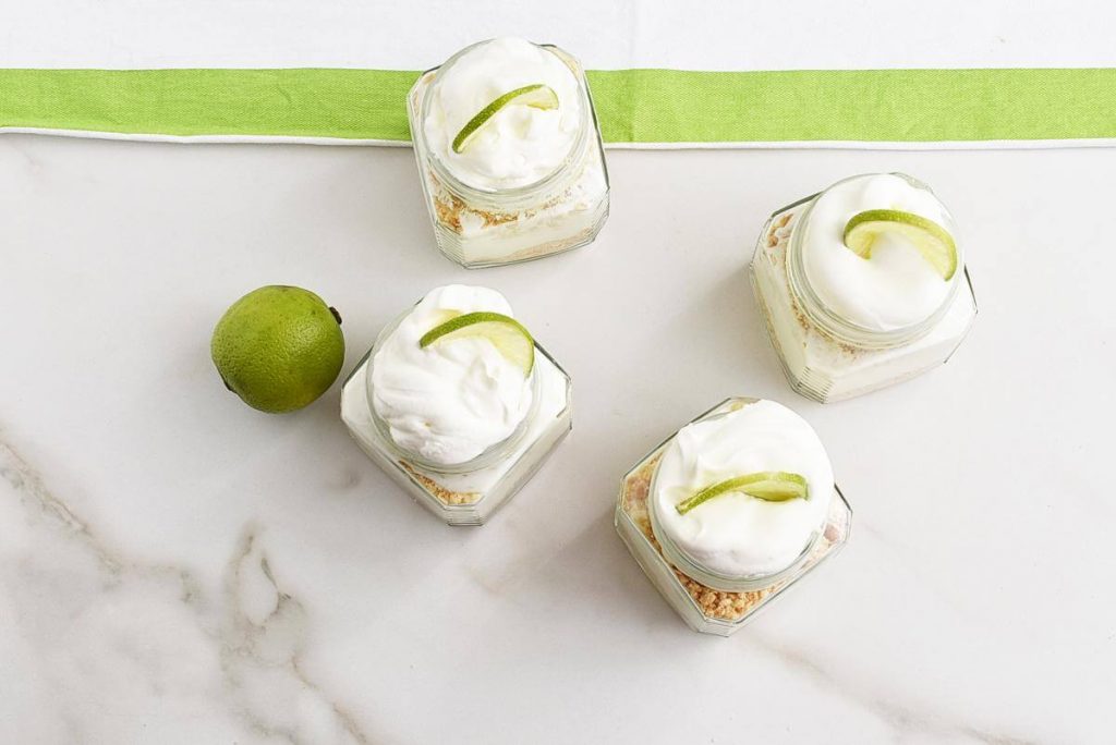How to serve No Bake Key Lime Pie in a Jar