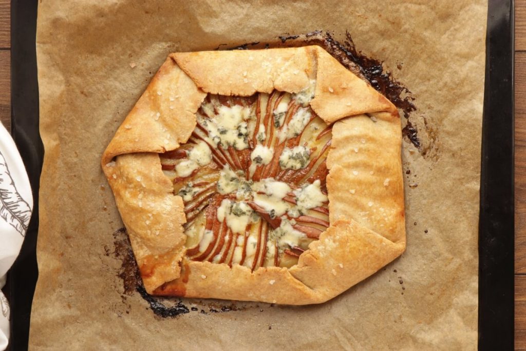 Pear and Blue Cheese Savory Galette recipe - step 10