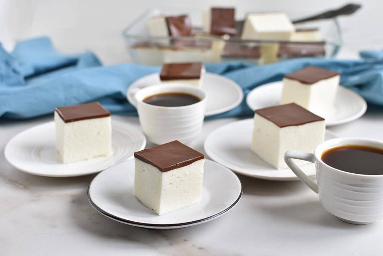 Step 10 - Ptichye Moloko (Bird’s Milk)