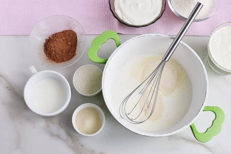 Step 1 - Ptichye Moloko (Bird’s Milk)