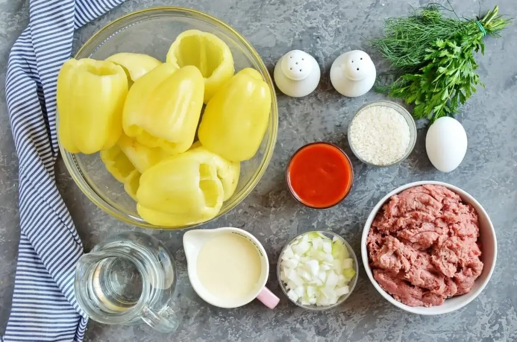 Ingredients for Romanian Stuffed Peppers (Ardei Umpluti)
