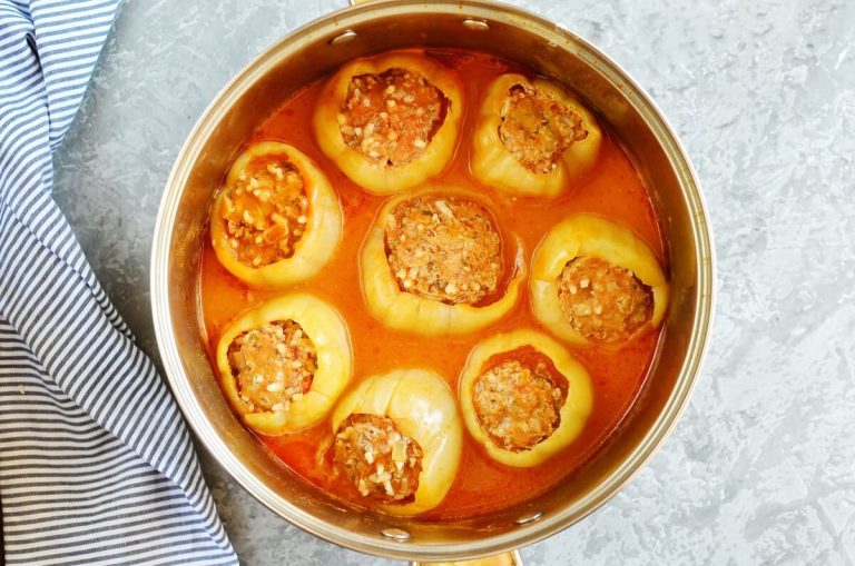 Step 6 - Romanian Stuffed Peppers (Ardei Umpluti)