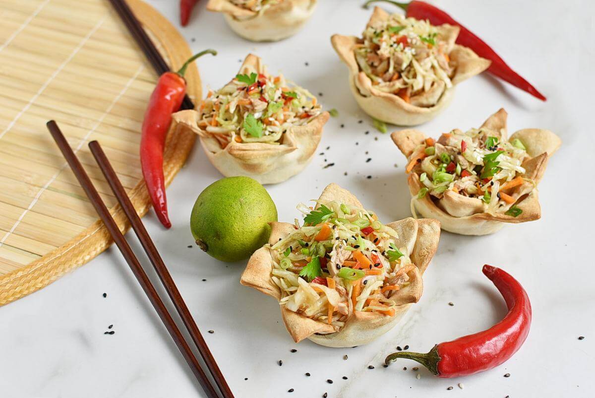 Thai Chicken Salad Wonton Cups