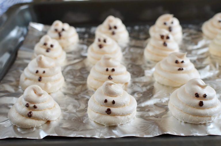 Step 8 - Almond Meringue Ghost Cookies