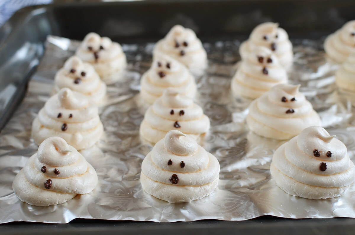 Almond Meringue Ghost Cookies Recipe Cook.me Recipes