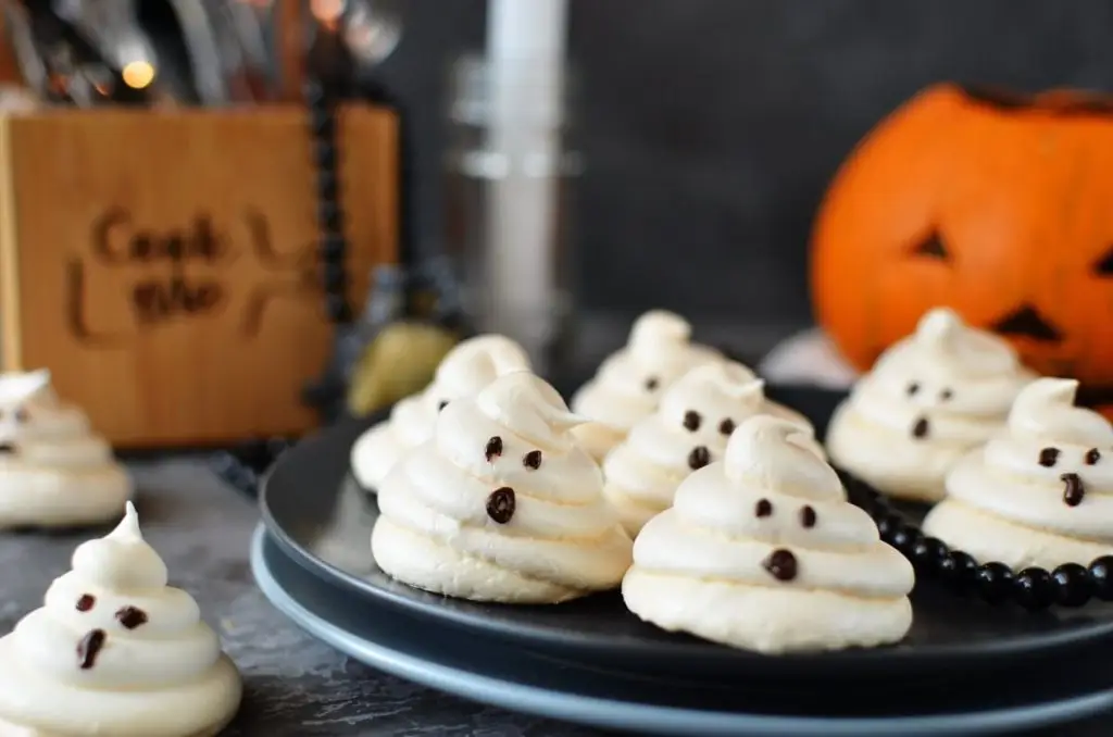 Almond Meringue Ghost Cookies