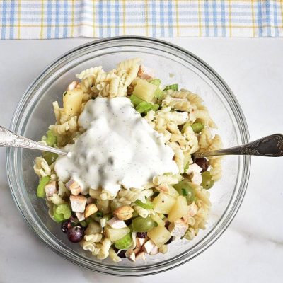 Cashew-Chicken Rotini Salad recipe - step 4