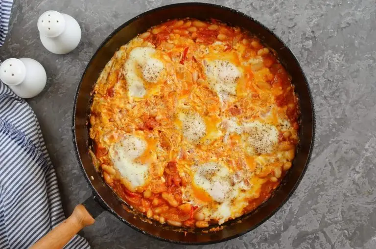 Step 5 - Easy Shakshuka with Feta