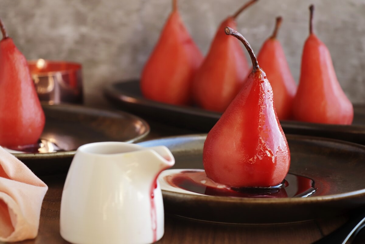 Hibiscus Poached Pears Recipe-Hibiscus Poached Pears with Yogurt-Easy Poached Pears Alcohol Free