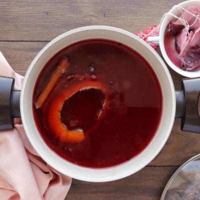 Hibiscus Poached Pears recipe - step 2