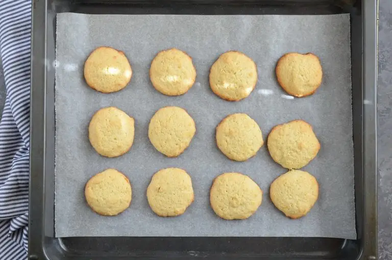 Step 6 - Lemon and Lime Cookie Crisps