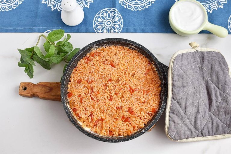 Step 5 - Middle Eastern Fried Tomato Rice