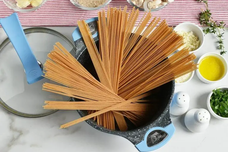 Step 1 - Mushroom and Thyme Butter Spelt Spaghetti