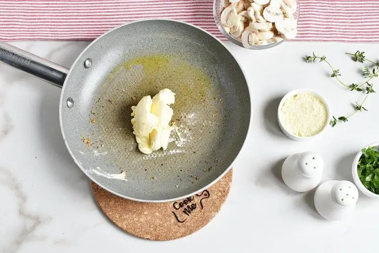 Step 4 - Mushroom and Thyme Butter Spelt Spaghetti