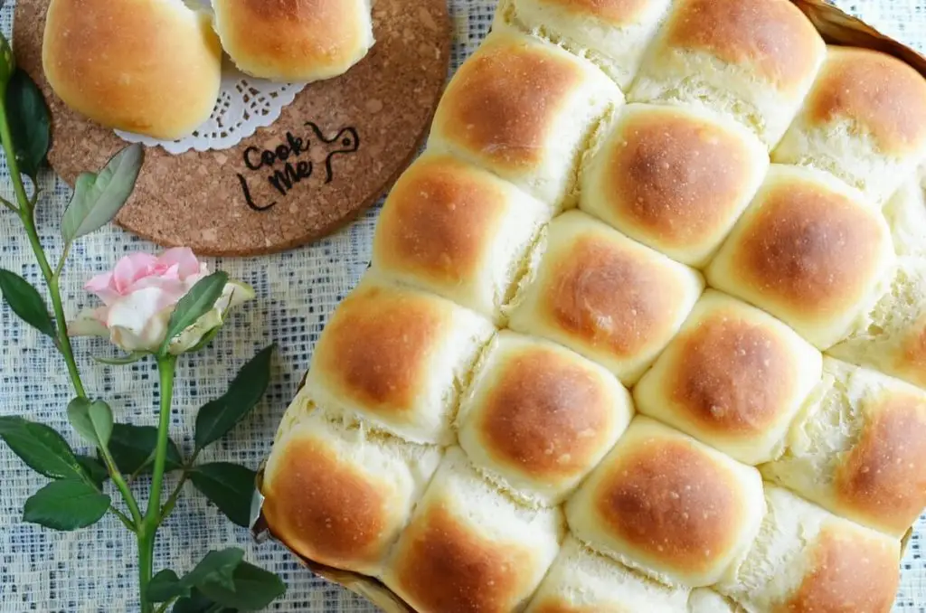 Parker House Rolls