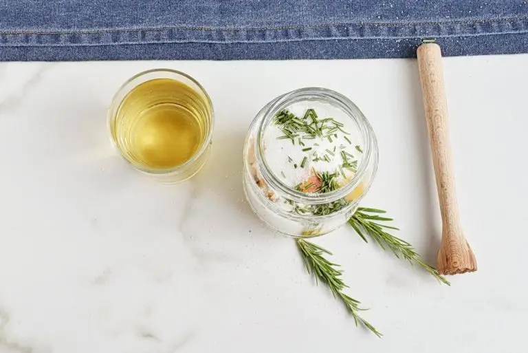 Step 1 - Peach-Rosemary Shrub Syrup