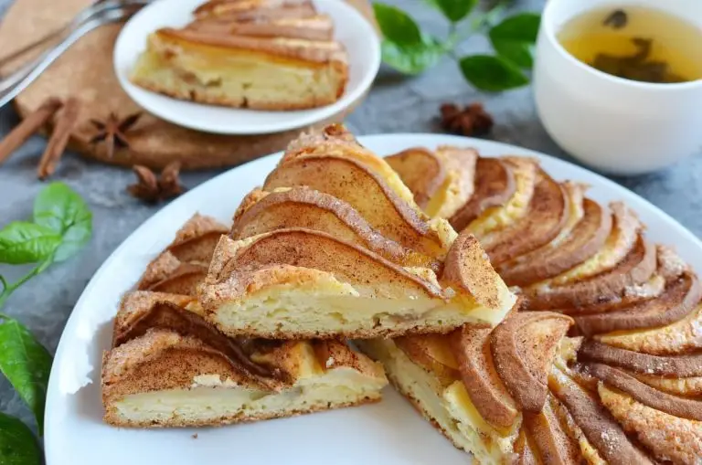 Step 11 - Pear Cake with Cinnamon Sugar