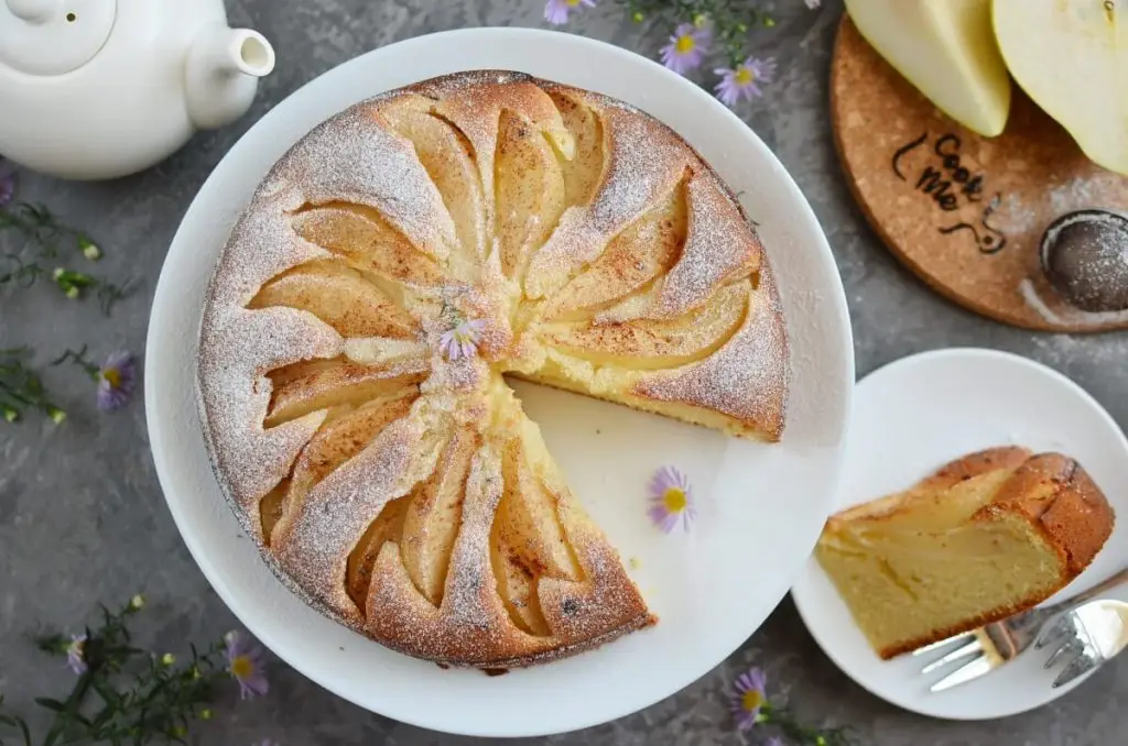 Pear Yogurt Cake