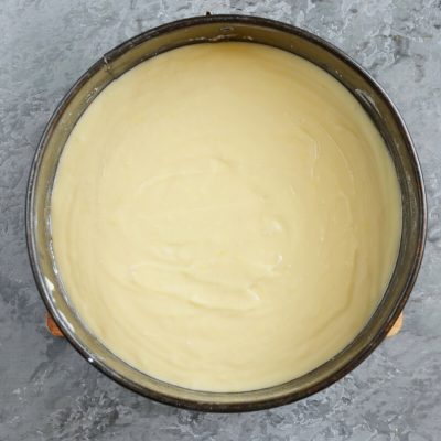 Pear Yogurt Cake recipe - step 4