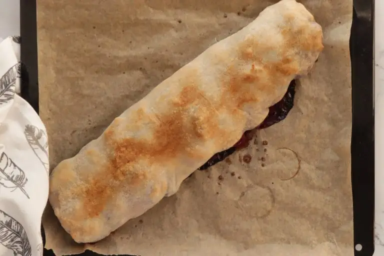 Step 9 - Plum Strudel with Cinnamon Streusel