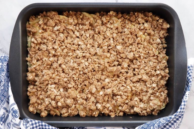 Step 6 - Sheet-Pan Apple Crumble