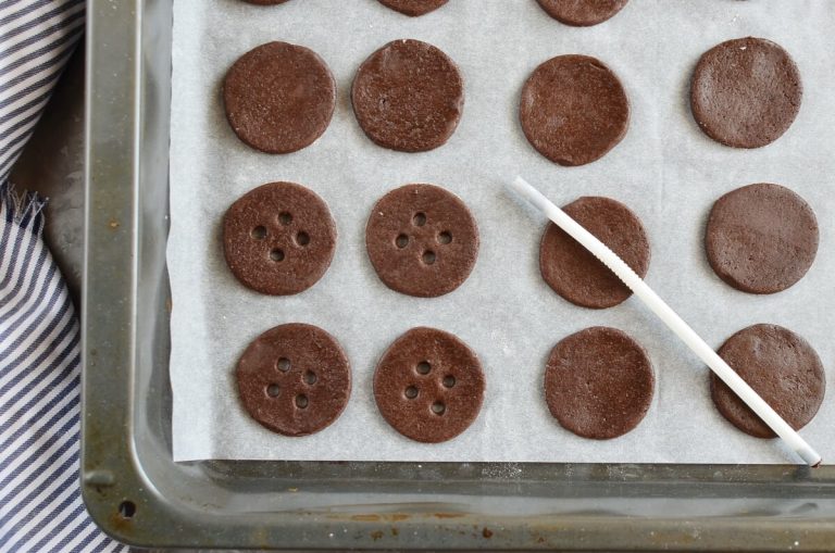 Step 7 - Spiced Chocolate Shortbread Buttons