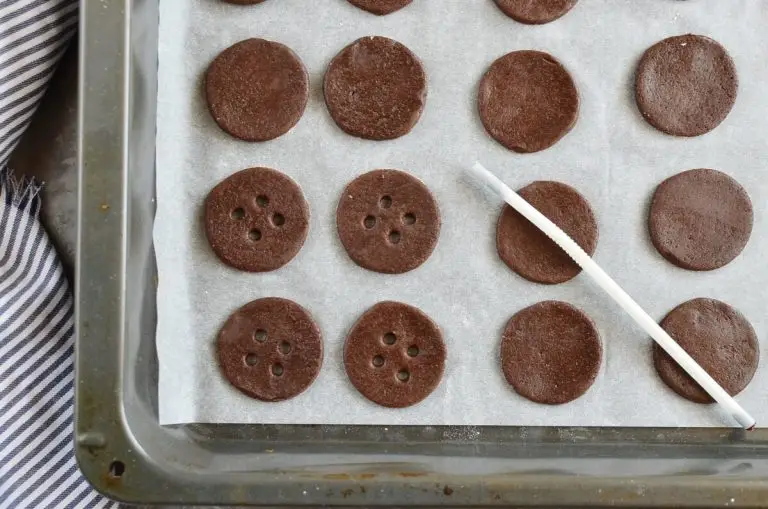 Step 7 - Spiced Chocolate Shortbread Buttons