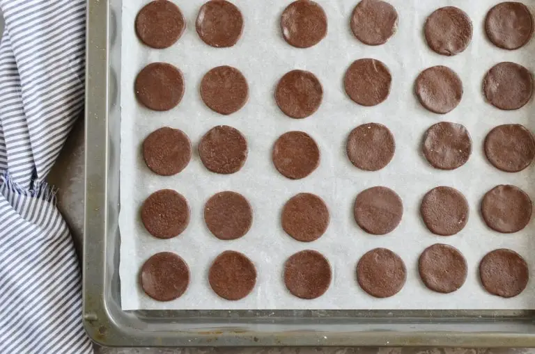 Step 6 - Spiced Chocolate Shortbread Buttons