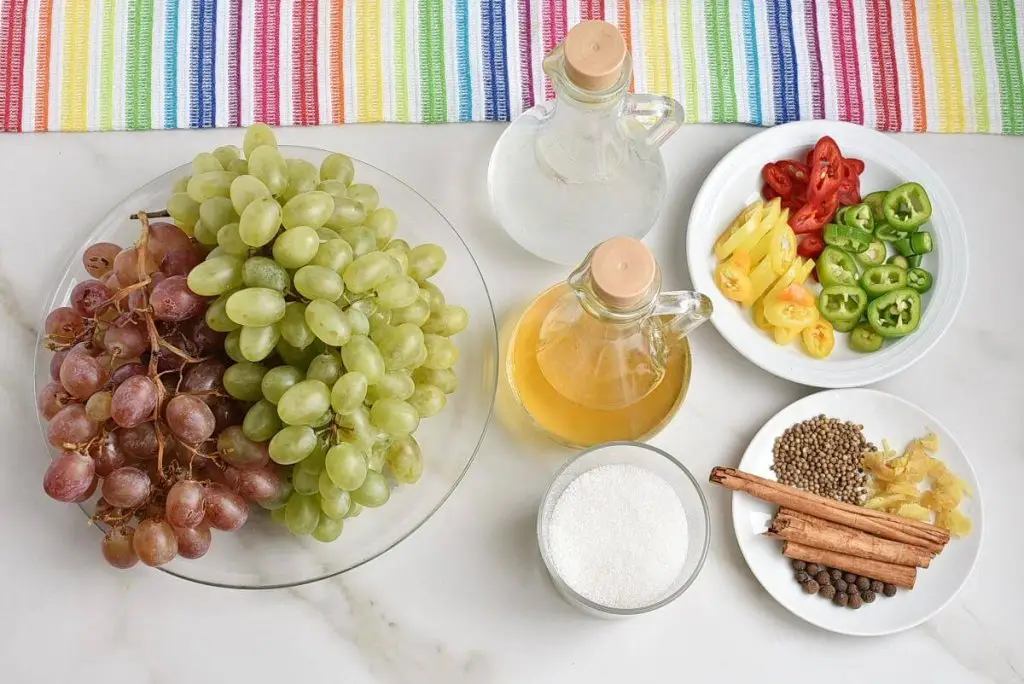 Ingredients for Spicy Pickled Grapes