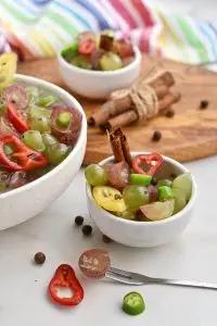 Spicy Pickled Grapes