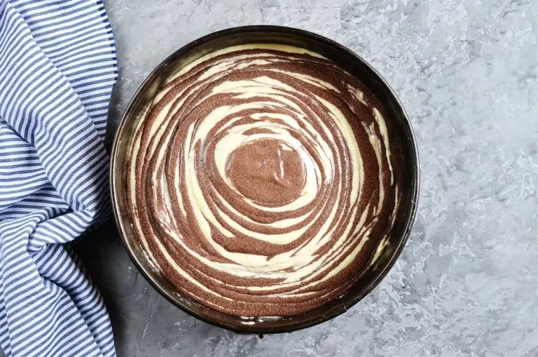 Step 7 - The Best Zebra Cake