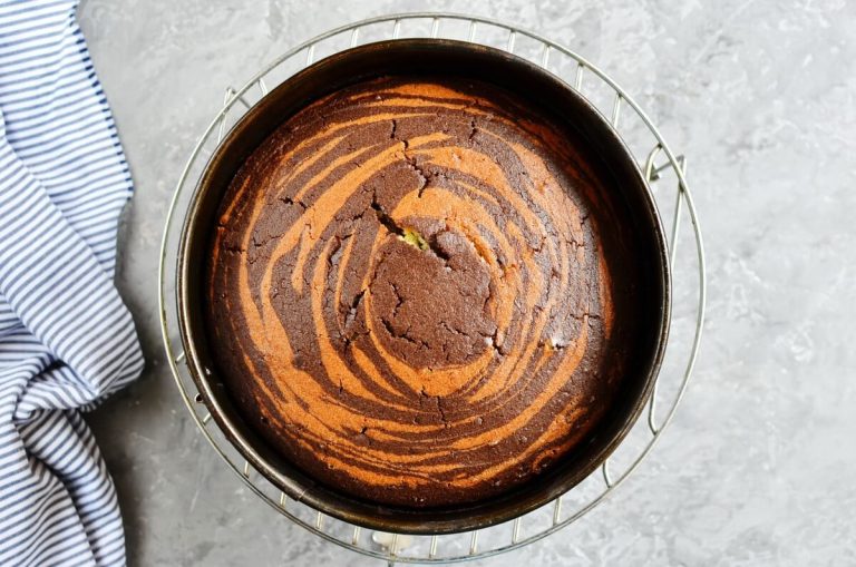 Step 9 - The Best Zebra Cake