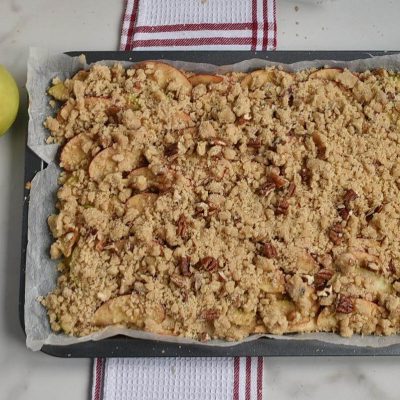 Apple Pie Bars recipe - step 6