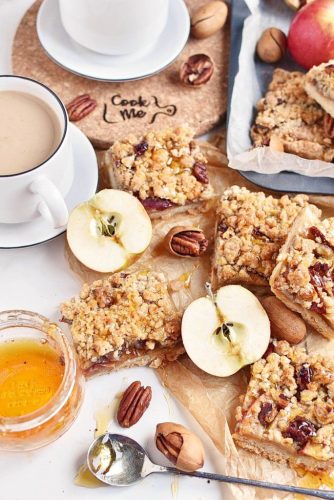 Apple Pie Bars