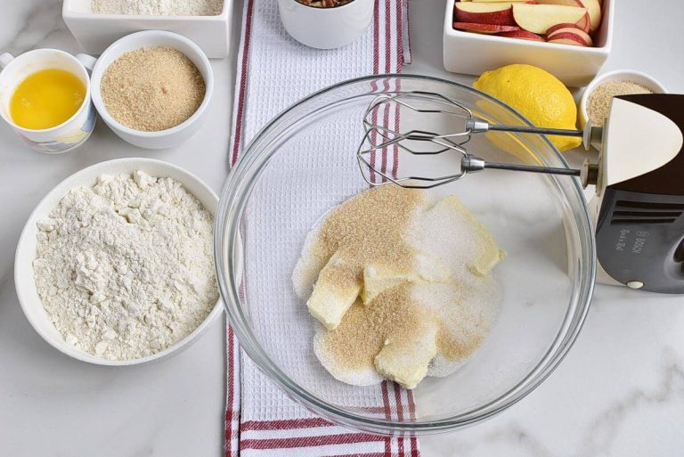 Step 2 - Apple Pie Bars