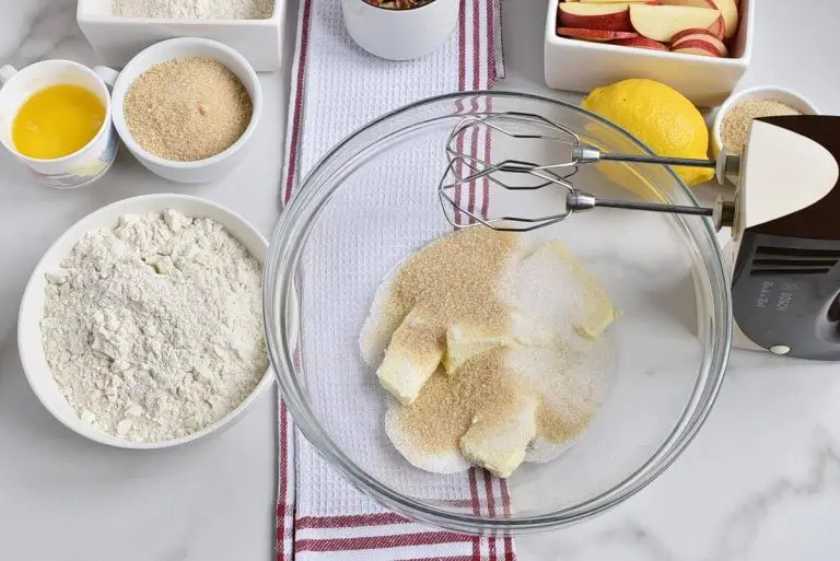 Step 2 - Apple Pie Bars