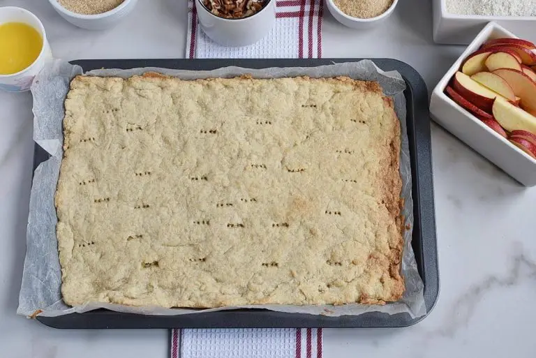 Step 4 - Apple Pie Bars