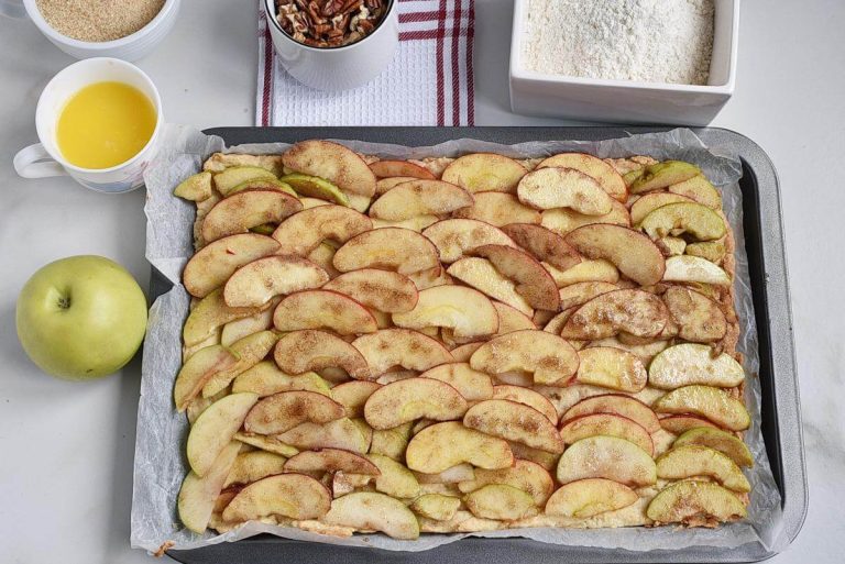 Step 5 - Apple Pie Bars